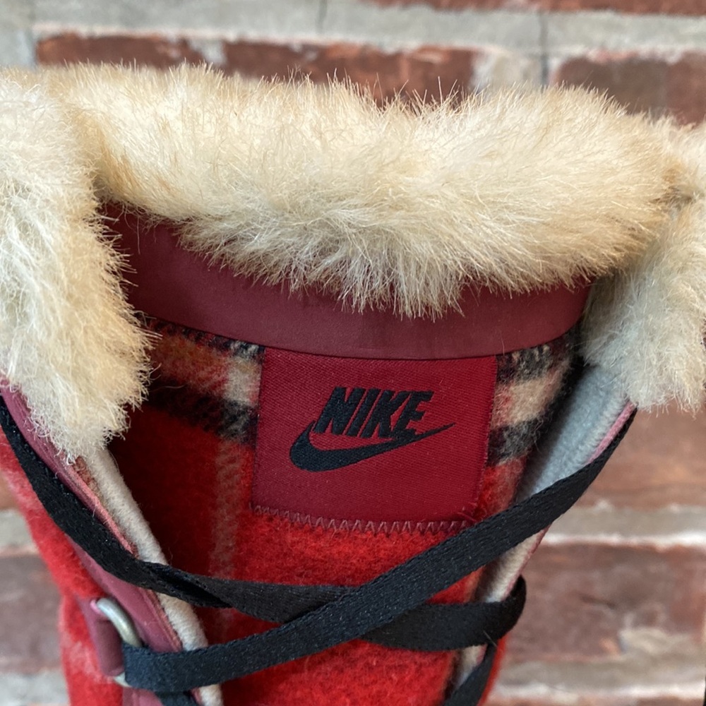 Nike Hi3 Plaid Winter Snow Boots, Size 5 - Picture 10 of 16